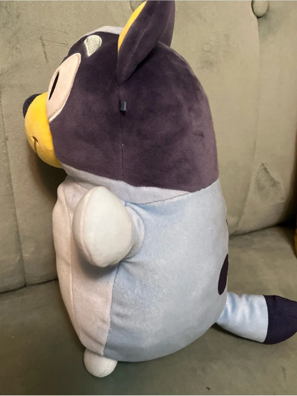 Bluey HugMees Squishmallow 10” plush - Picture 3 of 8
